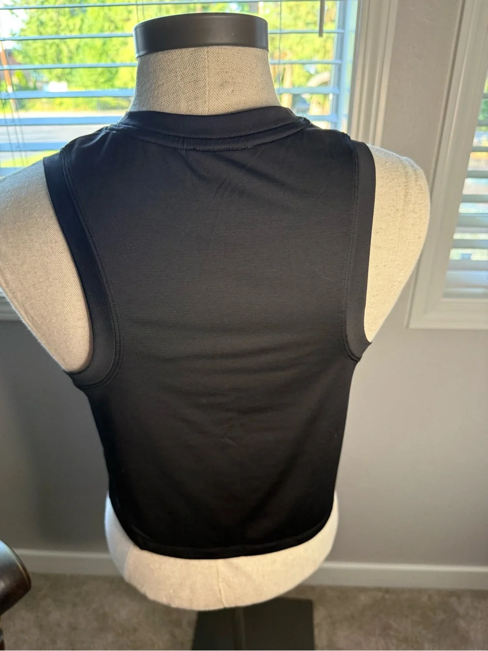 lululemon athletica Black Crewneck Sleeveless Tank